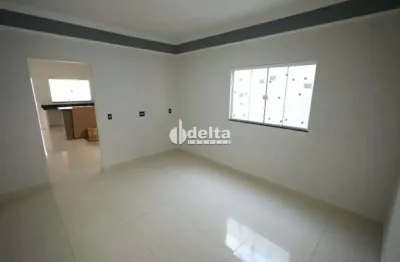 Casa disponível para venda no bairro santa rosa em uberlândia mg