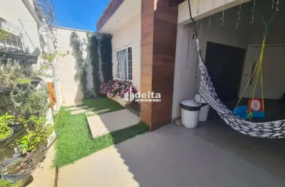Casa disponível para venda no bairro santa rosa em uberlândia mg