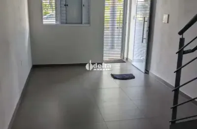 Galpão disponível para venda no bairro custódio pereira em uberlândia-mg