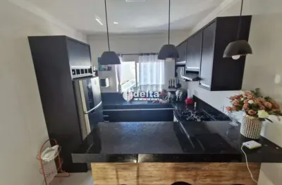 Casa disponível para venda no bairro alto umuarama em uberlândia mg