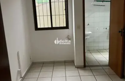 Apartamento padrão disponível para venda no bairro tabajaras em uberlândia mg