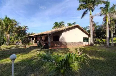 Casa com 3 quartos à venda no Mansões Aeroporto, Uberlândia 