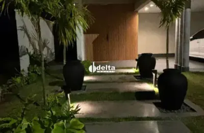 Casa no condomínio terras alpha disponível para venda em uberlândia-mg