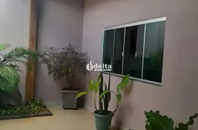 Casa disponível para venda no bairro cidade jardim em uberlândia-mg