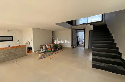 Casa disponível para venda no bairro novo mundo em uberlândia mg