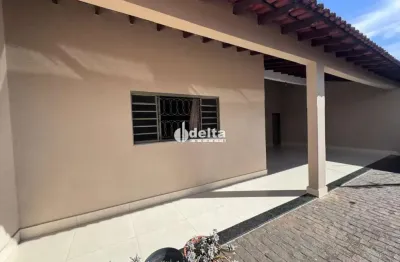 Casa disponível para venda no bairro santa mônica em uberlândia mg