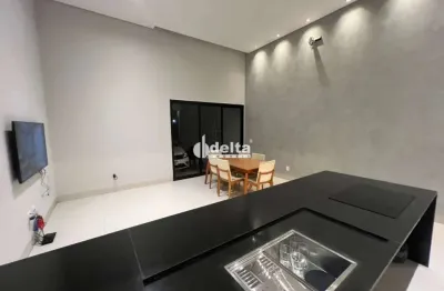 Casa disponível para venda no bairro grand ville em uberlândia mg