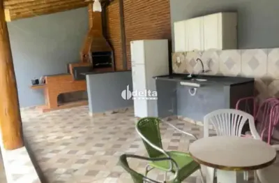 Casa disponível para venda no bairro daniel fonseca em uberlândia mg