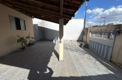 Casa residencial disponível para venda no bairro daniel fonseca em uberlândia-mg.