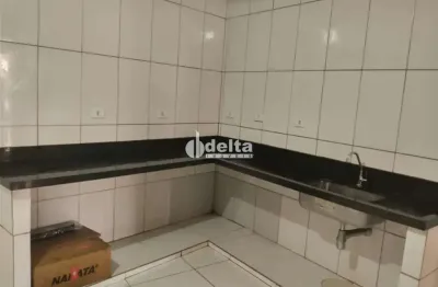 Casa residencial  disponível para venda no bairro bom jesus em uberlândia-mg