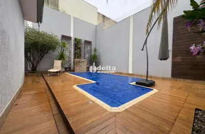 Casa residencial com 3 quartos disponível para locação e venda no bairro santa mônica em uberlândia-mg.