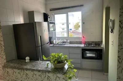 Apartamento disponível para locação no bairro santa mônica em uberlândia-mg.