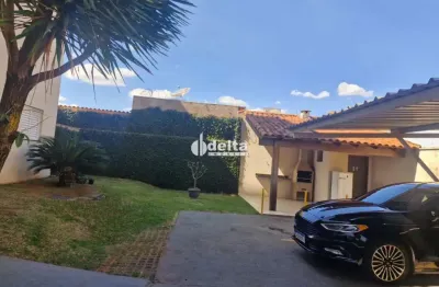 Apartamento disponível para venda no bairro jardim holanda em uberlândia-mg.