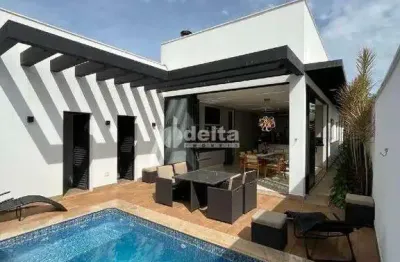 Casa no condomínio splendido disponível para venda em uberlândia-mg
