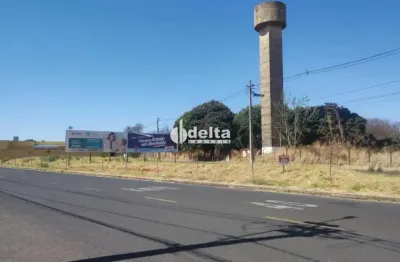 Área disponível para venda no bairro custódio pereira em uberlândia-mg