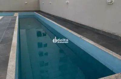 Apartamento com 2 quartos disponível para venda no bairro luizote de freitas iv em uberlândia-mg.