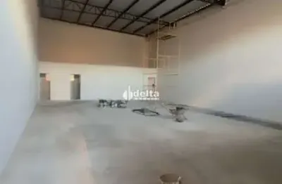 Galpão comercial disponível para locação e venda no bairro pampulha em uberlândia-mg