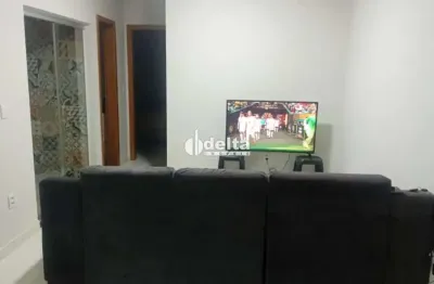 Apartamento com 2 quartos sendo 1 suíte disponível para venda no bairro bosque dos buritis em uberlândia - mg.