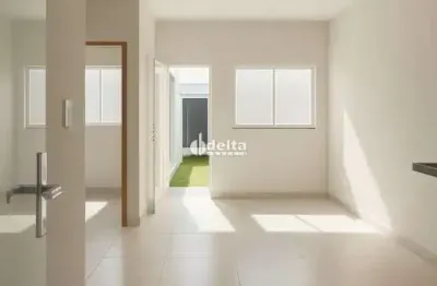 Casa residencial com 2 quartos sendo 1 suíte disponível para venda no bairro shopping park em uberlândia - mg.