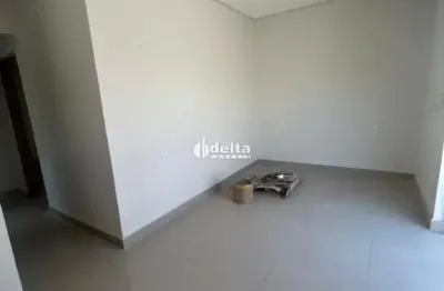Casa residencial com 2 quartos sendo 1 suíte disponível para venda no bairro são jorge em uberlândia - mg.
