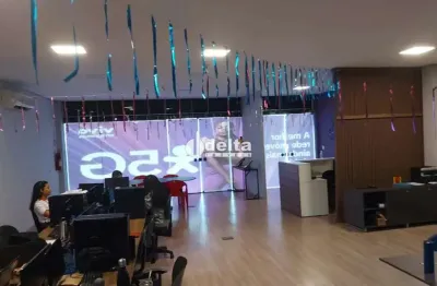 Sala comercial disponível para venda no bairro santa mônica em uberlândia - mg.