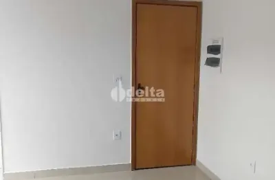 Apartamento disponível para venda no bairro santa mônica em uberlândia-mg