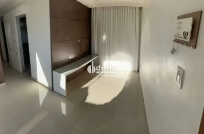 Apartamento disponível para venda e locação no bairro segismundo pereira em uberlândia-mg