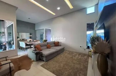 Casa com 3 quartos à venda no Jardim Veneza, Uberlândia 
