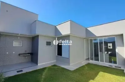 Casa residencial com 3 quartos sendo 1 suíte disponível para venda no bairro jardim canaã em uberlândia - mg.
