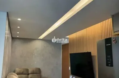 Apartamento com 2 quartos sendo 1 suíte disponível para venda no bairro laranjeiras em uberlândia - mg.