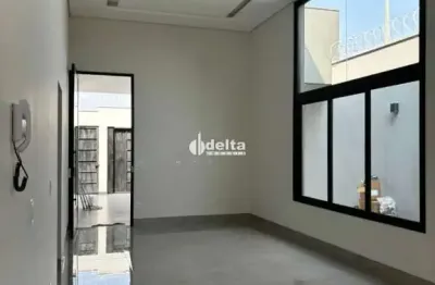 Casa residencial com 3 suítes disponível para venda no bairro aclimação em uberlândia - mg.