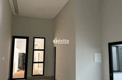 Casa residencial com 3 quartos sendo 1 suíte disponível para venda no bairro novo mundo em uberlândia - mg.