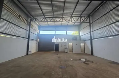 Galpão disponível para venda no bairro daniel fonseca em uberlândia-mg