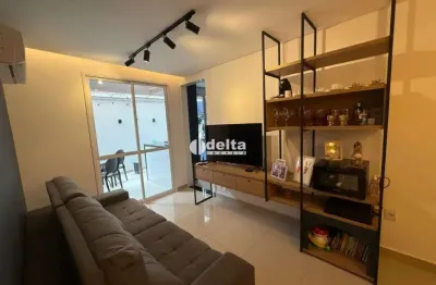 Apartamento com 2 quartos sendo 1 suite disponível para venda no bairro santa mônica em uberlândia-mg