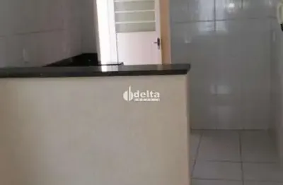 Casa residencial com 3 quartos sendo 1 suíte disponível para venda no bairro nova uberlândia em uberlândia - mg.