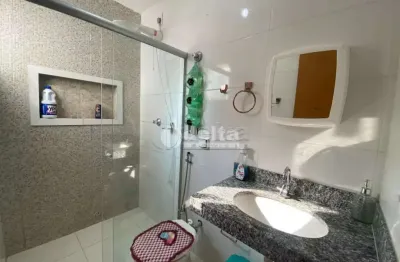 Casa residencial disponível para venda no bairro jaraguá em uberlândia-mg