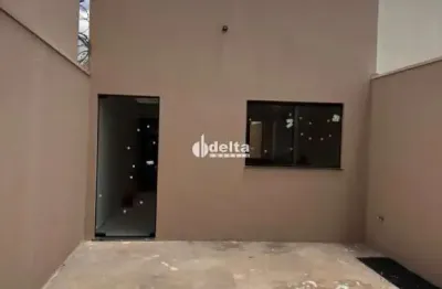 Casa residencial com 2 quartos sendo 1 suíte disponível para venda no bairro jardim canaã em uberlândia-mg