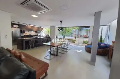 Casa em condomínio com 4 quartos sendo 1 suíte disponível para venda no bairro nova uberlândia em uberlândia-mg