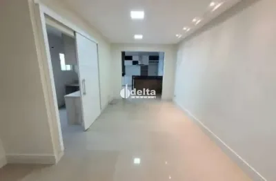 Casa residencial com 3 quarto sendo 1 suíte disponível para venda no bairro aclimação em uberlândia-mg