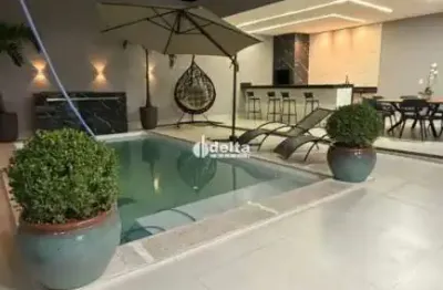 Casa residencial com 3 quartos sendo 2 suíte disponível para locação no bairro laranjeiras em uberlândia-mg