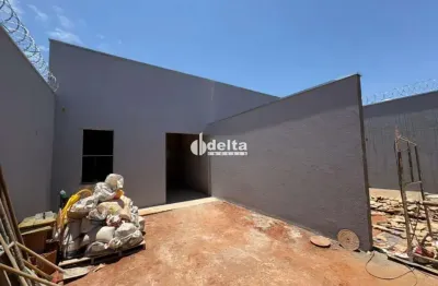 Casa residencial com 4/3 quartos sendo 1 suíte disponível para locação no bairro pampulha em uberlândia-mg