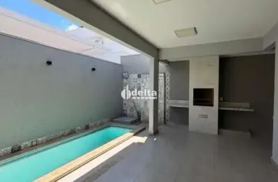 Casa em condominio com 3 quartos sendo 1 suite máster  disponível para venda no bairro jardim inconfidência em uberlândia-mg