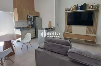 Casa residencial com 3 quartos sendo 1 suíte disponível para venda no bairro novo mundo em uberlândia - mg.