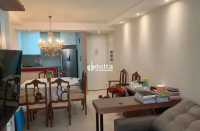 Apartamento com 2 quartos sendo 1 suíte disponível para locação no bairro patrimônio em uberlândia-mg