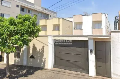 Apartamento disponível para venda no bairro Jardim Holanda em Uberlândia-MG