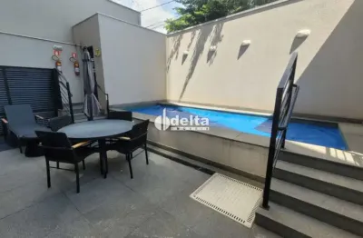 Apartamento com 4 quartos sendo 3 suítes disponível para venda no bairro Morada da Colina em Uberlândia-MG
