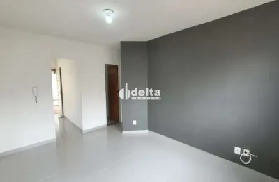 Casa em condominio com 2 quartos disponível para venda no bairro Chácaras Tubalina e Quartel em Uberlândia-MG.