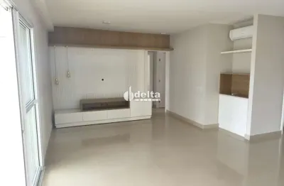 Apartamento com 3 suítes disponível para locação e venda no bairro Jardim Karaíba em Uberlândia-MG