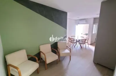 Apartamento com 2 quartos sendo 1 suíte disponível para venda no bairro Residencial Fruta Do Conde em Uberlândia-MG