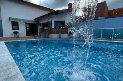 Casa com 5 dormitórios à venda, 380 m² - Residencial Flamboyant - Itatiba/SP